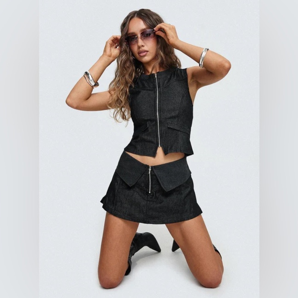 Princess Polly Isibel Skort Black Size 10